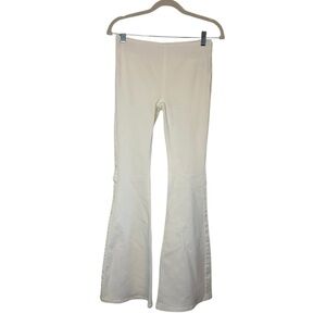 We The Free Just Float on White Flare Jeans Size 27